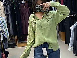 boncuk işlemeli gömlek