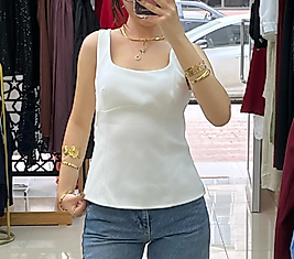 ZR model fiyonklu bluz