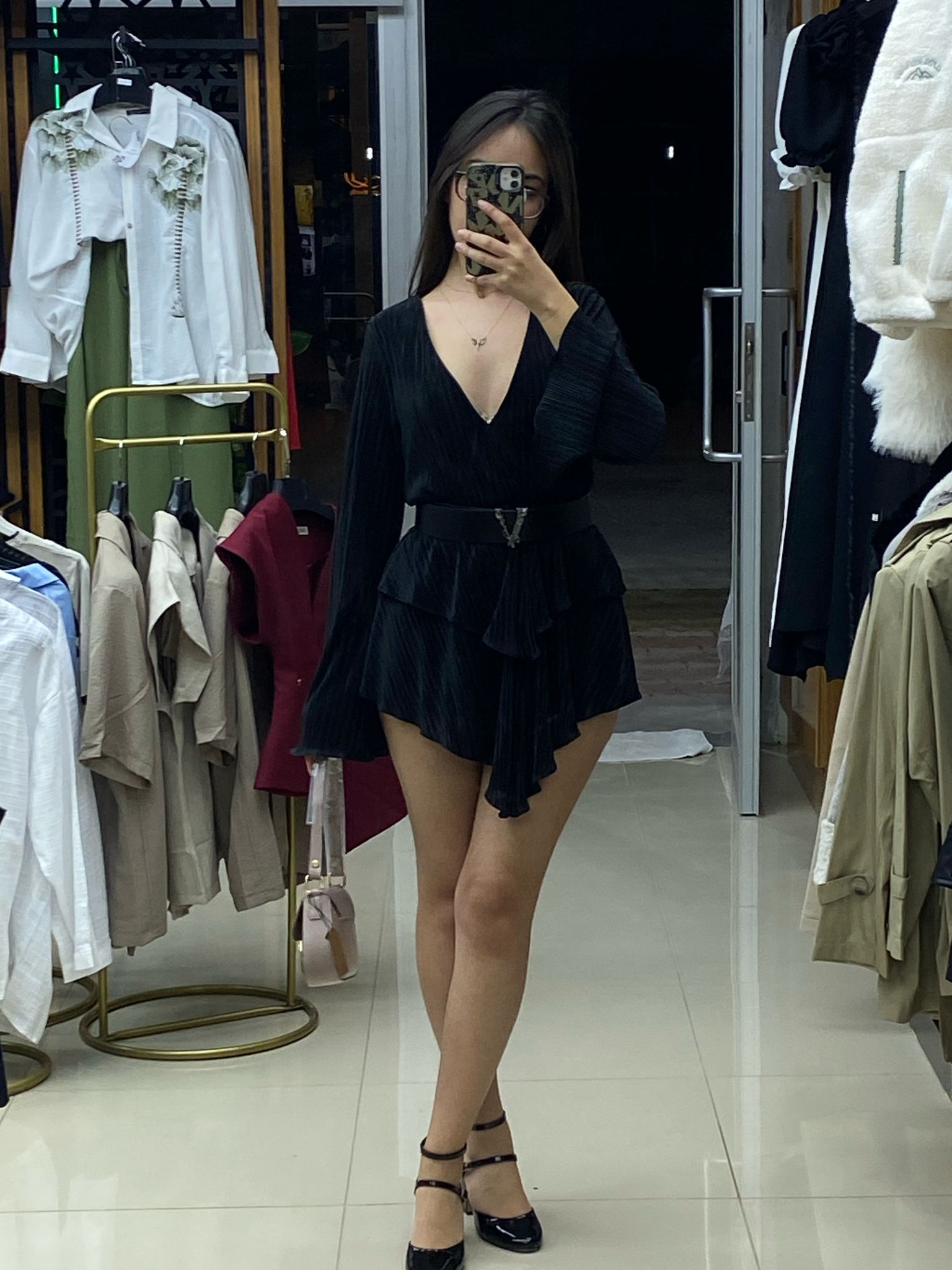 kemerli içi şortlu elbise