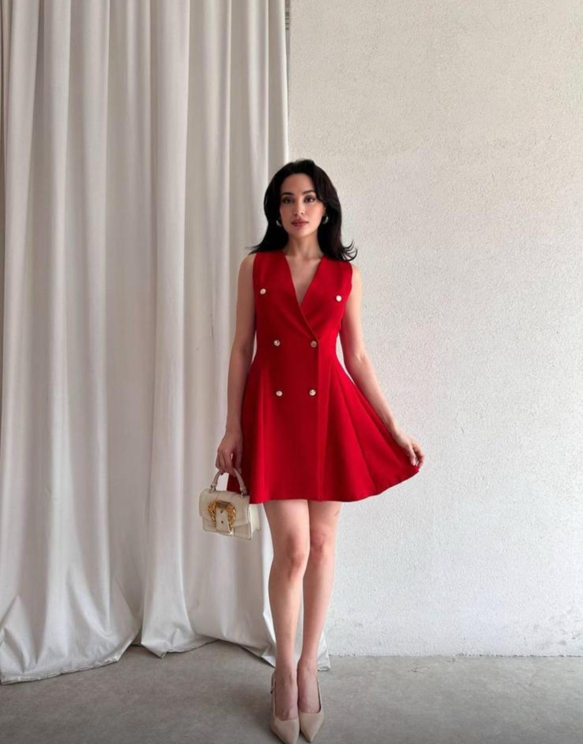 Kırmızı Gold Düğme Detaylı Elbise