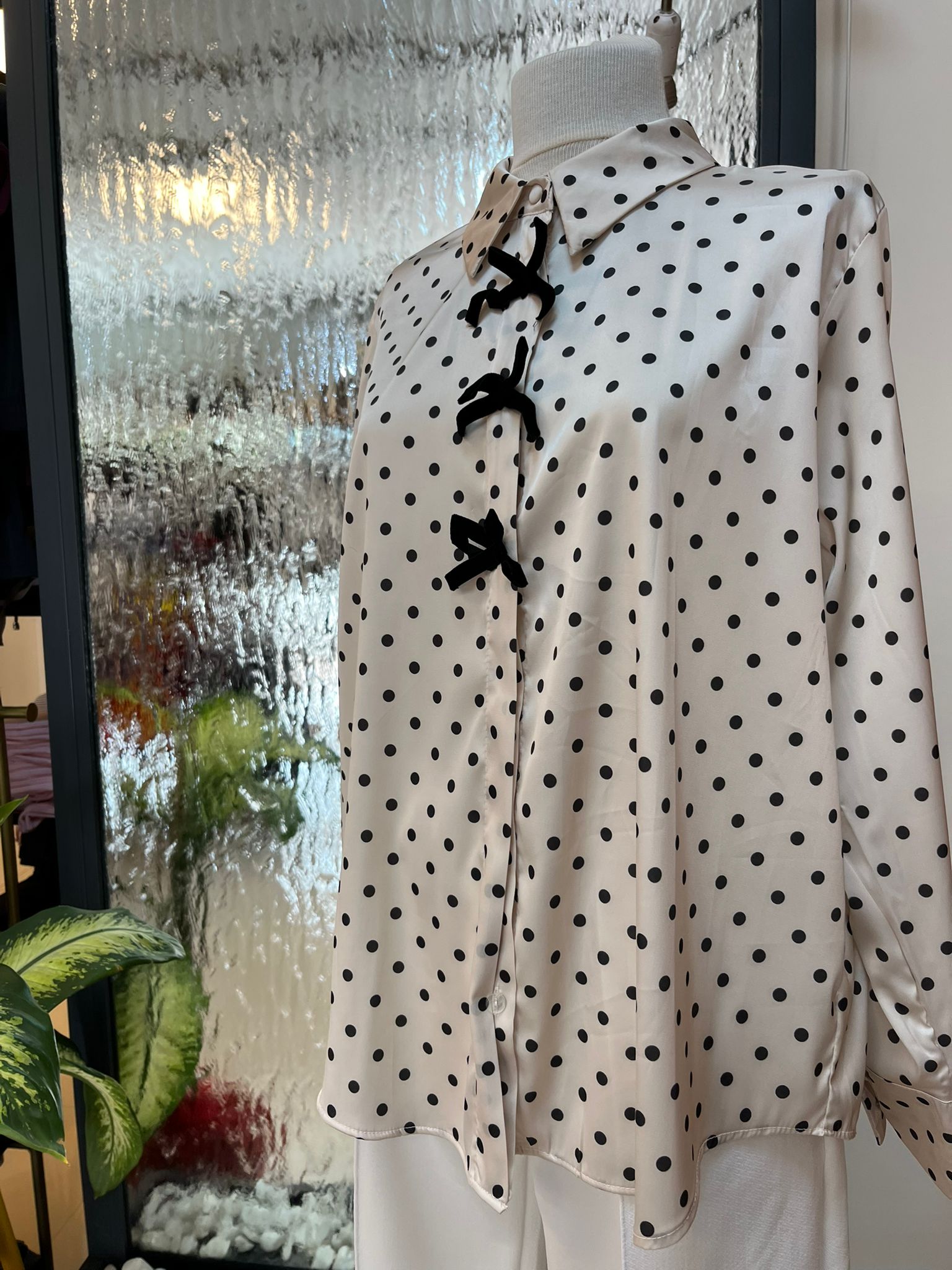 Puantiyeli Saten  Gömlek