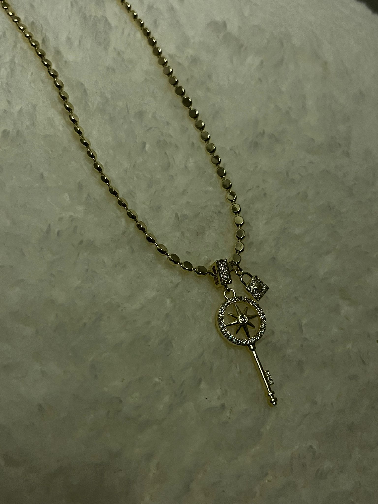 VIP 14K Kolye